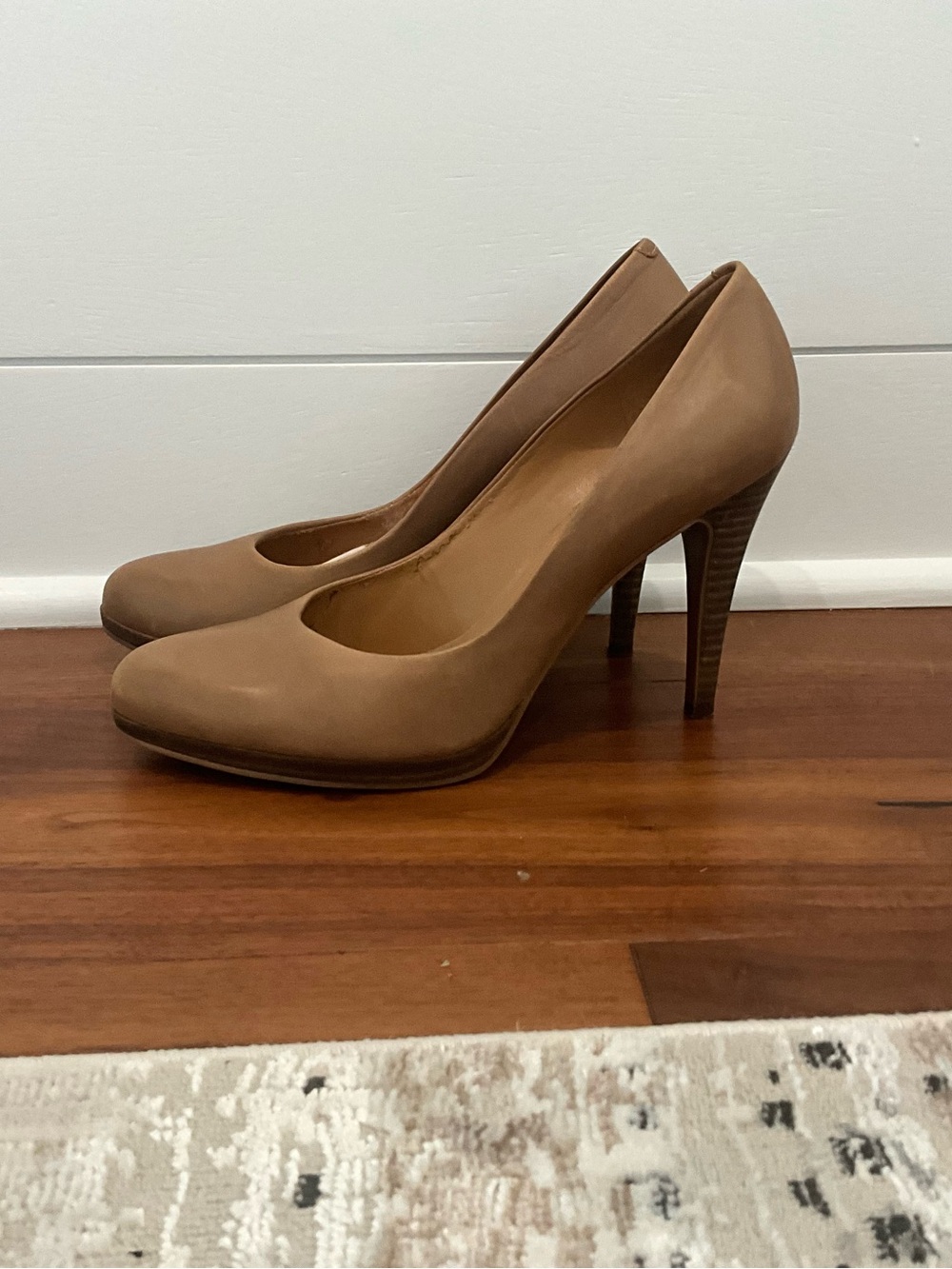 Classic Women's Nude High Heel Pumps